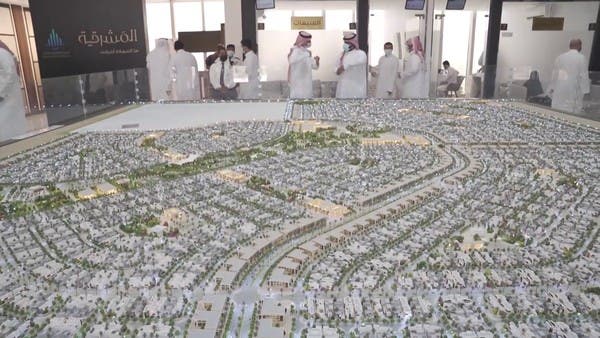 3 مجتمعات بالرياض توفر 65 ألف وحدة سكنية