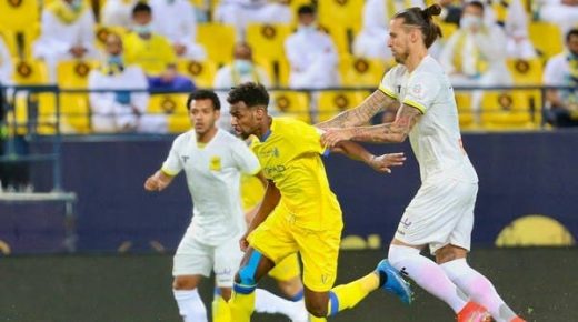 النصر يصطدم باتحاد جدة في قمة ملتهبة عنوانها الصدارة
