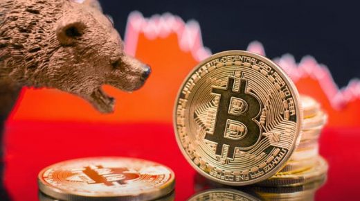 بيتكوين تهوي مع أسواق المال في ظاهرة نادرة.. هل باتت أكثر اندماجاً؟