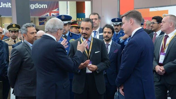 سفير السعودية لدى المملكة المتحدة يزور الجناح السعودي في معرض الدفاع في لندن