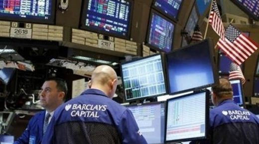 سهم أبل يهوي بعد حكم قضائي يحرمها من مليارات الدولارات سنوياً