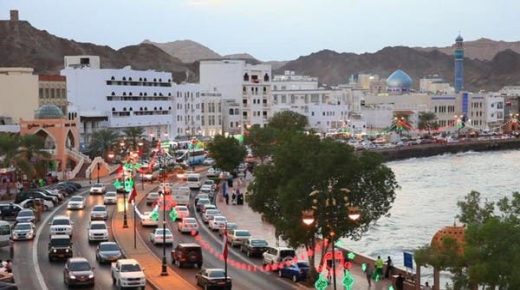 صندوق النقد يتوقع تراجع عجز ميزانية عُمان لـ 2.4%