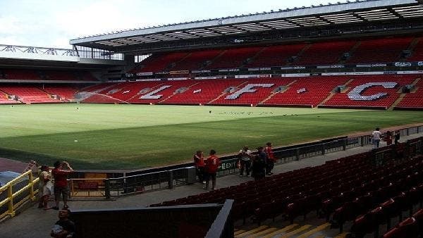 ليفربول ينوي إضافة 7 آلاف مقعد في "أنفيلد"