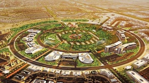 مدينة الملك سلمان للطاقة توقع عقد إدارة الميناء الجاف مع "هوتشيسون بورتس"