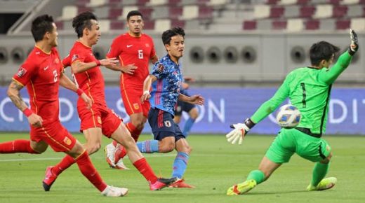 منتخب اليابان يهزم الصين ويحقق أول ثلاث نقاط