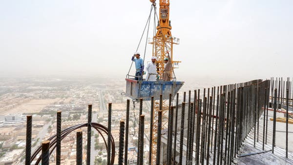 السعودية تعتمد جدولاً جديداً لانتهاكات نظام العمل والعقوبات المقابلة 