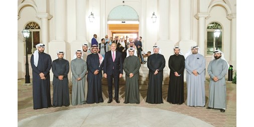 الكويت تحتفل بذكرى تولي مؤسس دولة قطر 