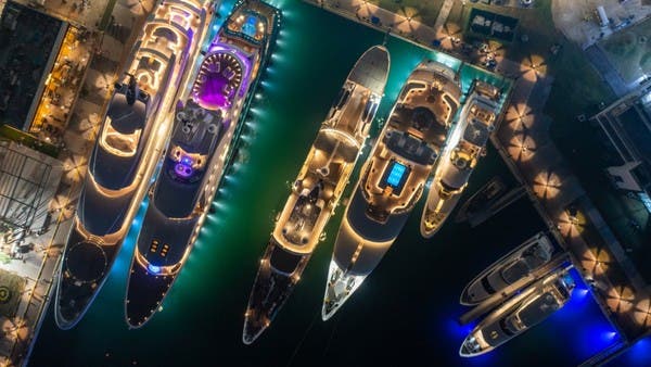 نادي اليخوت بجدة .. منفذ دخول رسمي للسعودية 