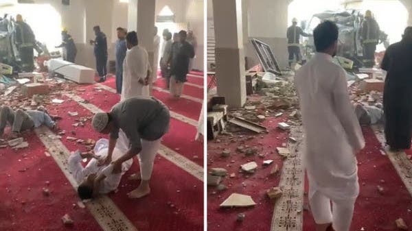 وفي الفيديو ، اصطدمت شاحنة بمسجد في جدة ، مما أدى إلى إصابة 5 مصلين 