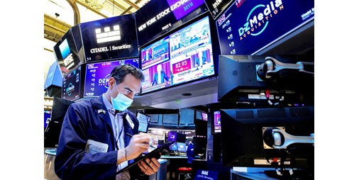 الاحتياطي الفيدرالي يضع حداً للغموض ويتجه إلى الزيادة 