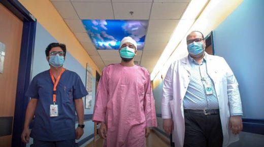 بتقنية متطورة .. انقاذ حاج عراقي من شلل نصفي 