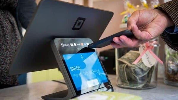 تخطط Apple لإطلاق خدمة الدفع بدون تلامس لأجهزة iPhone 