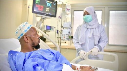 تفاصيل جديدة عن عودة معمر للحياة .. بعد إصابته بنوبة قلبية 