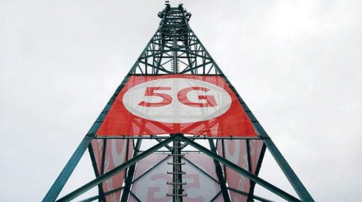 دعم الولايات المتحدة لتأخير نشر شبكات 5G بالقرب من المطارات 