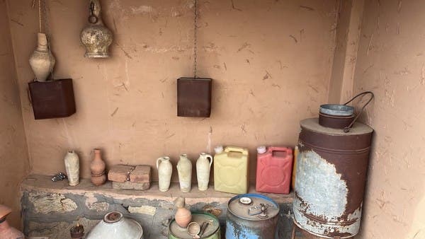 سعودي يحتفظ بممتلكات الحجاج القدامى وهؤلاء هم أبرزهم 
