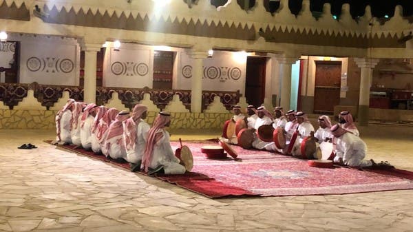 قام الشباب السعودي بحراسة تراث منطقة عنيزة لمدة 5 عقود 