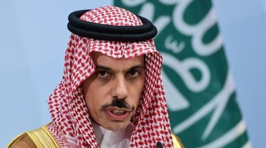 وزير الخارجية السعودي يبحث مع نظيره الصيني البرنامج النووي الإيراني 