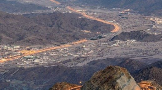 وهذه قصة "النعمان" أكبر وادي في مكة يغني عنه الشعراء 