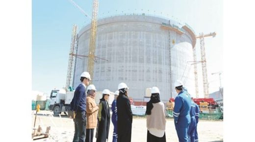 المشاريع النفطية مفتوحة لـ 100 شركة كويتية 