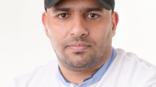 فنانة سعودية أحب الخط العربي وشارك في كتابة مصحف الرياض 