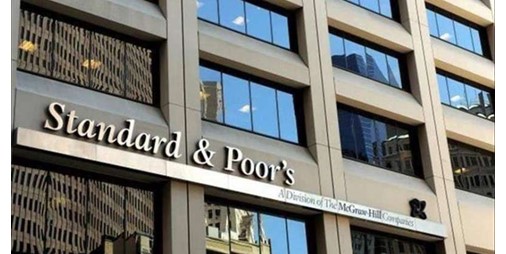ستاندرد آند بورز تخفض تصنيف روسيا إلى CC 