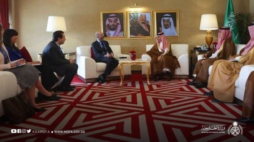 فيصل بن فرحان يؤكد لمالي أهمية وقف دعم إيران للميليشيات 