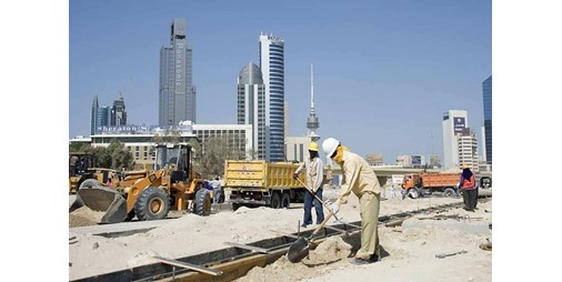 الشال انخفض عدد العمال الى 4 ملايين 
