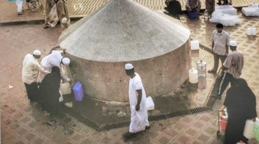 يحيي شهر رمضان ذكريات عادات تضرب بجذورها في مكة 
