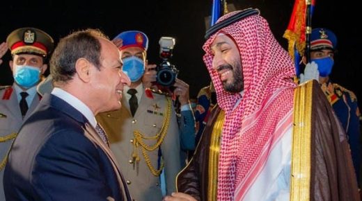 ولي العهد السعودي يبدأ جولة تشمل مصر والأردن وتركيا