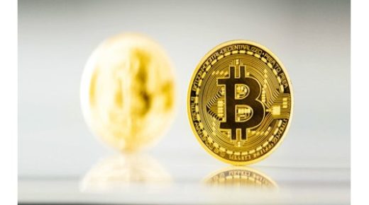يرتفع البيتكوين بعد تسجيل أسوأ أداء شهري 