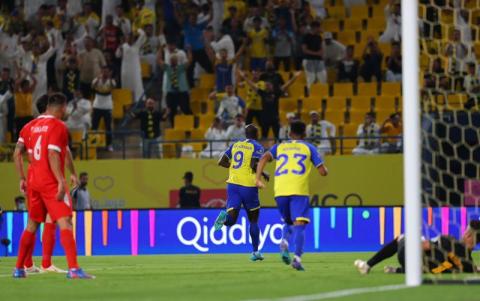 النصر يفوز بالوحدة بهدف أبو بكر 