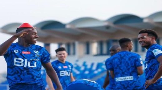 الهلال يبدأ الدفاع عن لقبه في غياب 8 لاعبين 