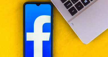كيف .. كيف تغير إعدادات لغة Facebook و Instagram على هاتف Android الخاص بك 