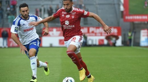 بناء على طلب اللاعب ، أنهى نادي بريست الفرنسي عقد المهاجم الجزائري الدولي يوسف بليلي 
