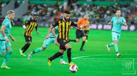 اتحاد جدة يجدد تعاقده مع العبود حتى 2026
