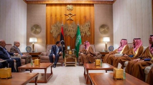 الأمير محمد بن سلمان يبحث مع المنفي المستجدات في ليبيا