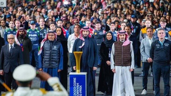الأمير محمد بن سلمان يشهد سباق “فورمولا إي” بالدرعية
