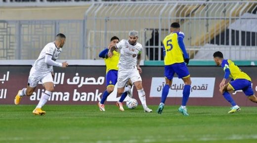 النصر يتعادل مع الشباب ويحافظ على صدارته