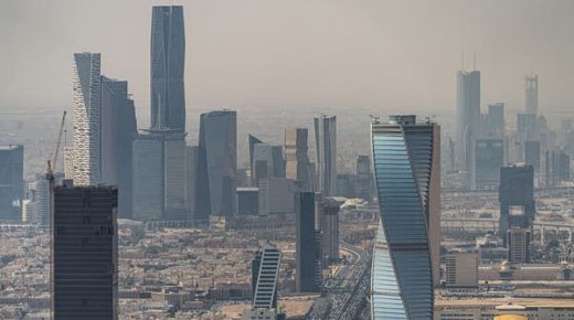 السعودية تقر إنشاء برنامج جذب المقرات الإقليمية للشركات العالمية