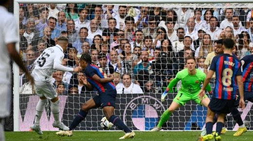 ريال مدريد يصطدم ببرشلونة في نصف نهائي كأس الملك
