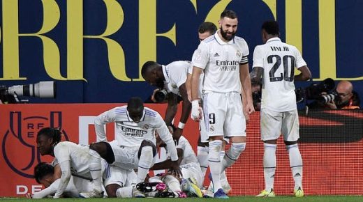 ريال مدريد ينتفض بثلاثية في فياريال