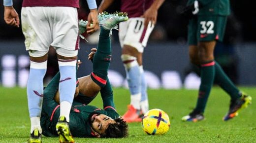 صلاح سبب معاناة ليفربول.. فقد ماني وبات بطيئاً