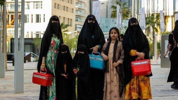 البشت والعقال المقصب والشيلة تتصدر احتفالات يوم التأسيس
