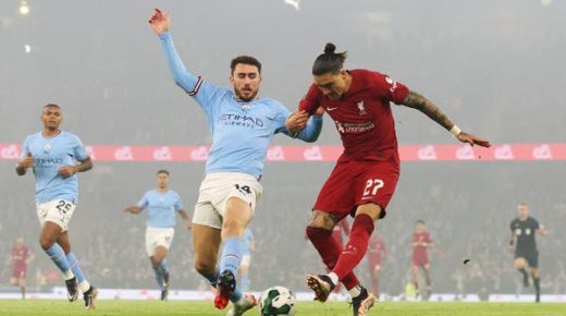النصر يتعاقد مع المدافع الإسباني الدولي لابورت