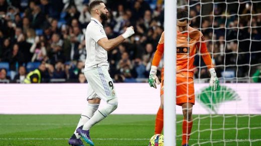 ريال مدريد يكتسح إلتشي برباعية