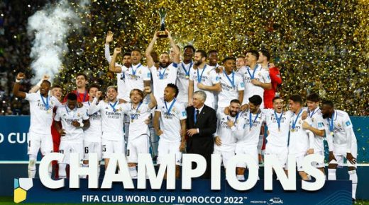 ريال مدريد يهزم الهلال بخماسية ويتوج بلقب مونديال الأندية