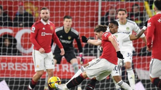 ليدز يفرض التعادل على مانشستر يونايتد