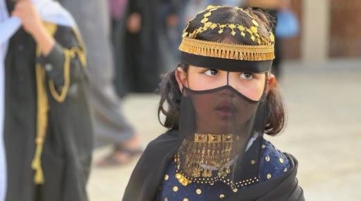 متوشحون بالزي الشعبي.. هكذا احتفل السعوديون بيوم التأسيس 