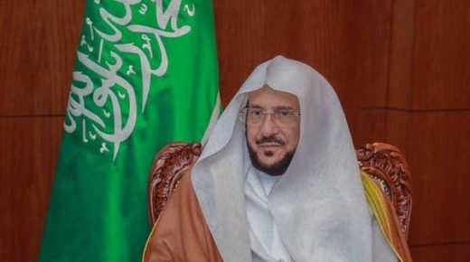 السعودية تعدل المدة بين الأذان والإقامة لصلاتي الفجر والعشاء في رمضان