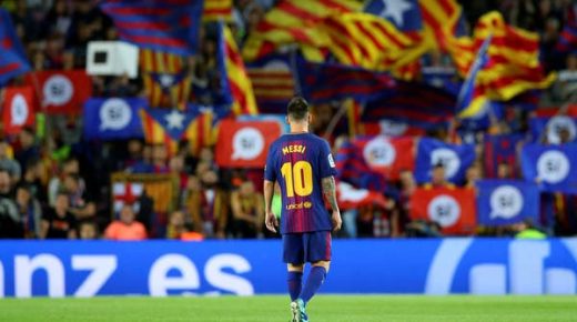 ميسي يعود إلى برشلونة